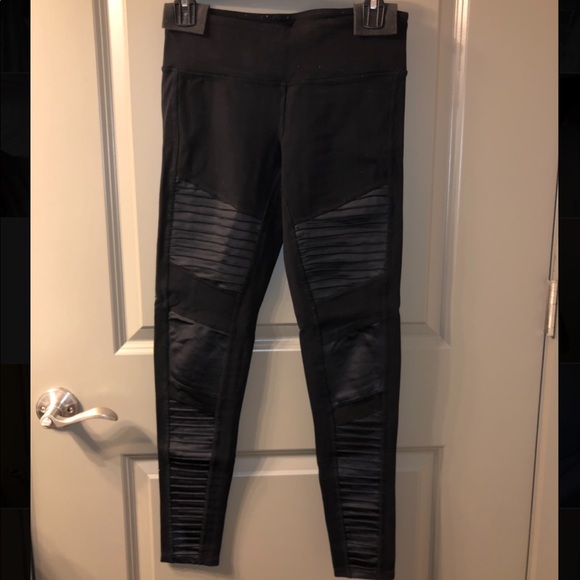 ALO Yoga Pants - Alo Yoga Moto Legging